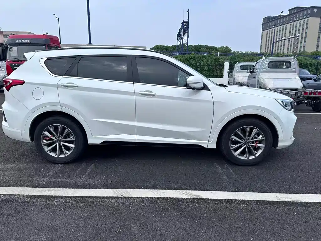 Jetour X70 2022