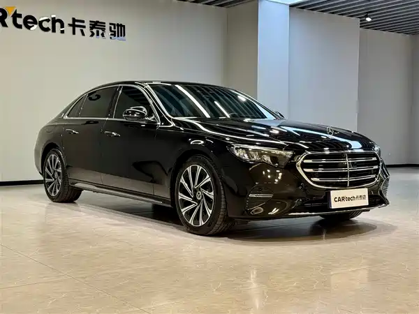 Mercedes-Benz E-Class 2024