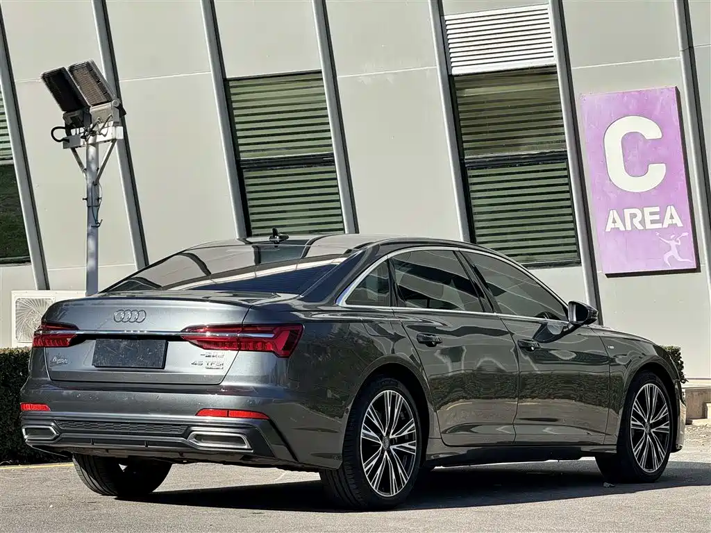 Audi A6L 2022 — фото 11