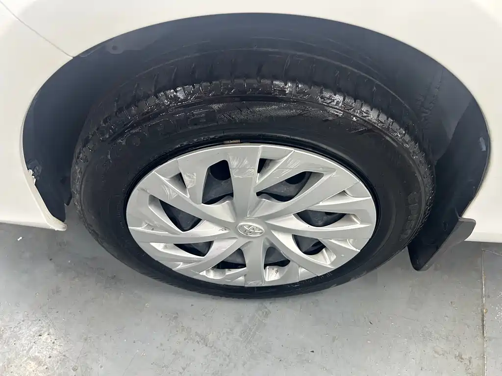 Toyota Vios FS 2022 — фото 11
