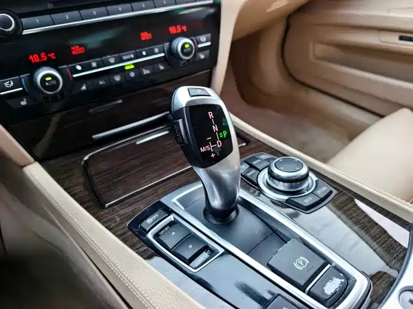 BMW 7 Series 2009