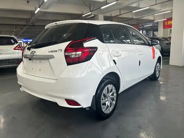 Toyota Vios FS 2022