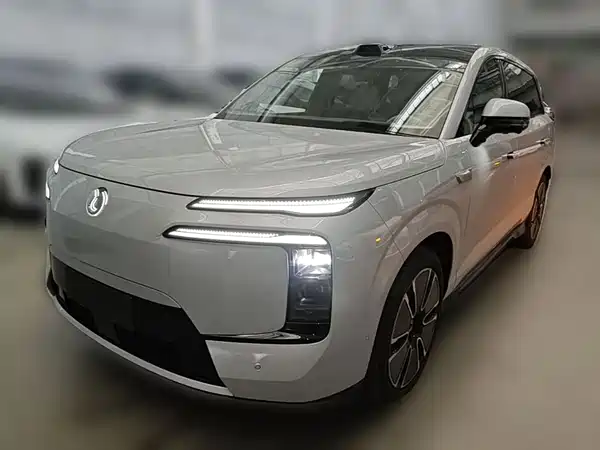 Denza N8L 2025