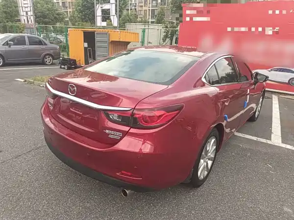 Mazda Atenza 2015