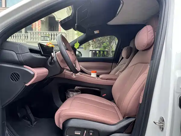 NIO EC6 2025