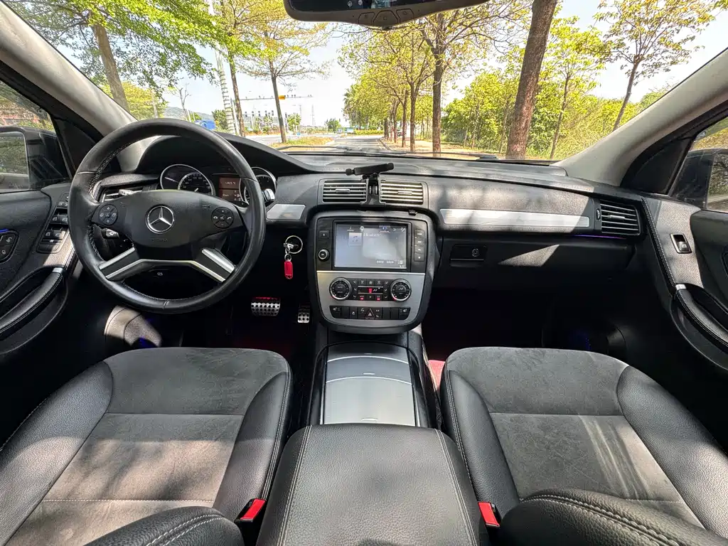 Mercedes-Benz R-Class 2015 — фото 8