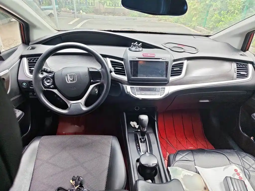Honda Jade 2014 — фото 13