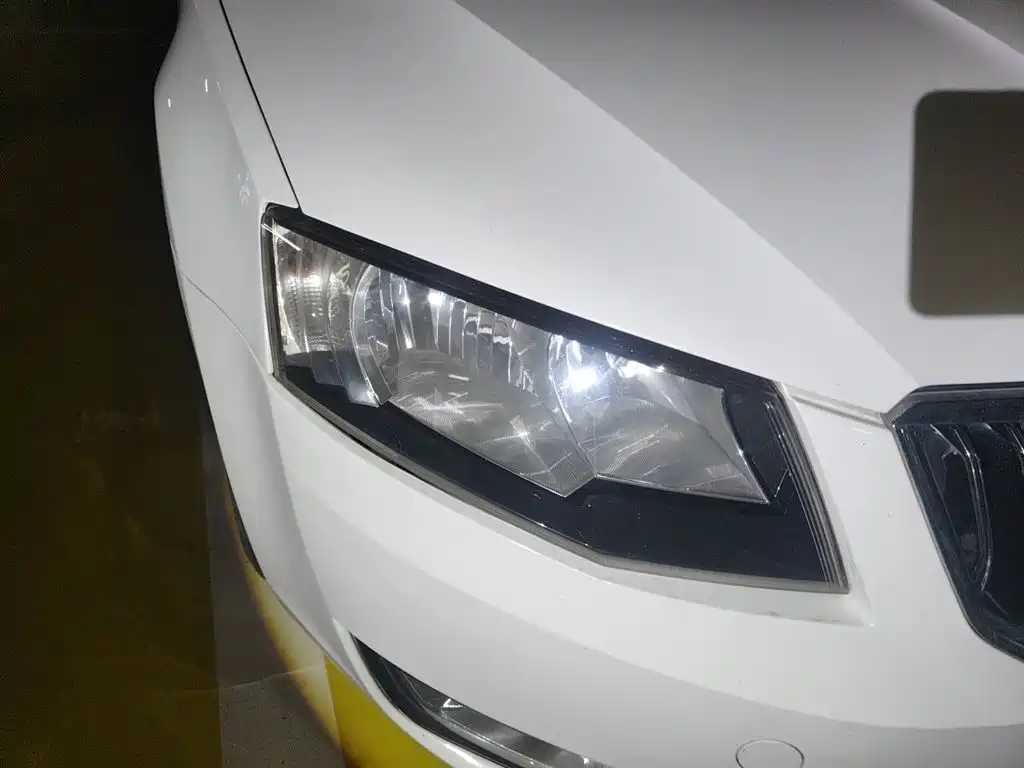 Skoda Octavia 2014