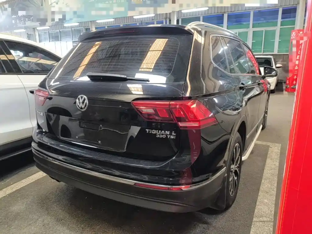Volkswagen Tiguan L 2018 — фото 7