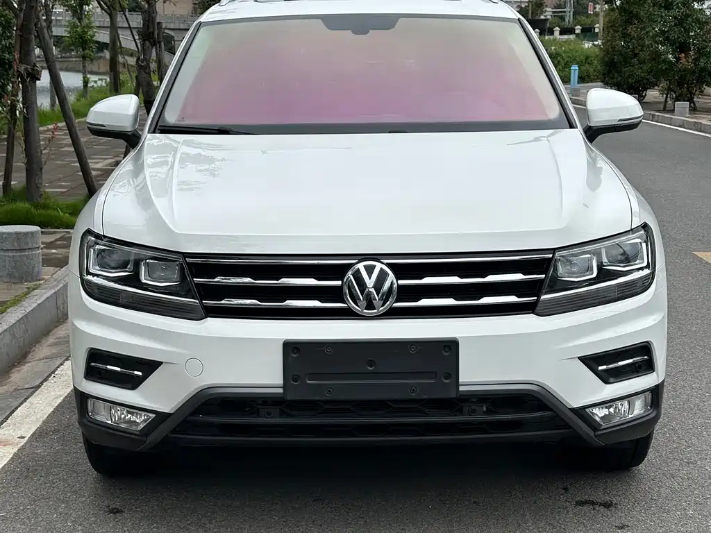 Volkswagen Tiguan L 2019