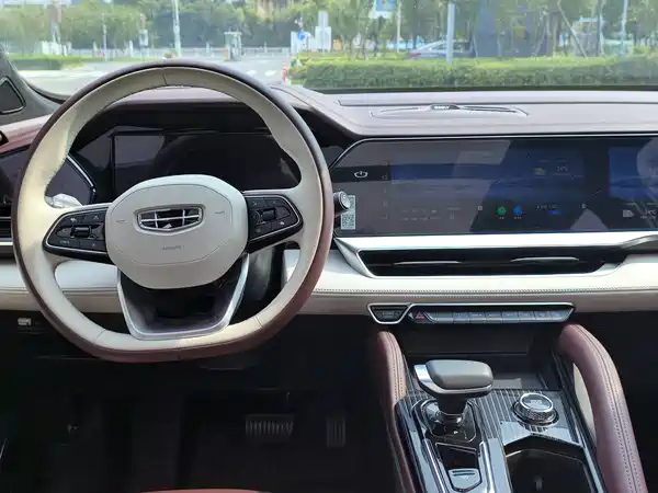 Geely Xingyue L 2022