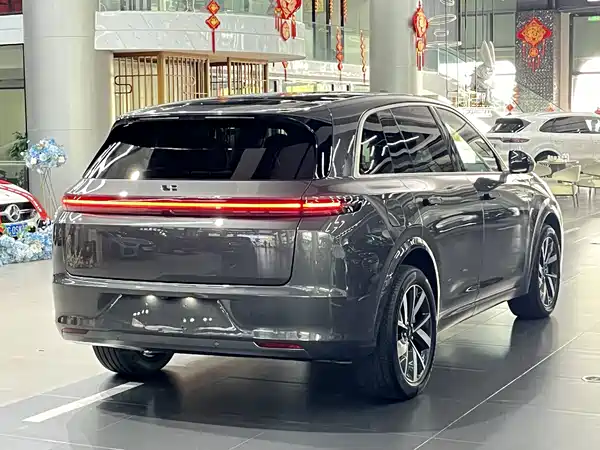 Li Auto L7 2024