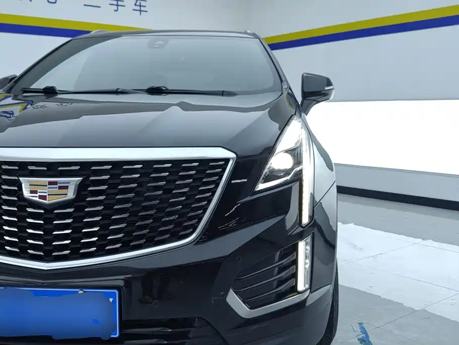 Cadillac XT5 2019 — фото 5