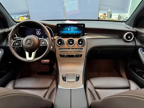 Mercedes-Benz GLC 2022
