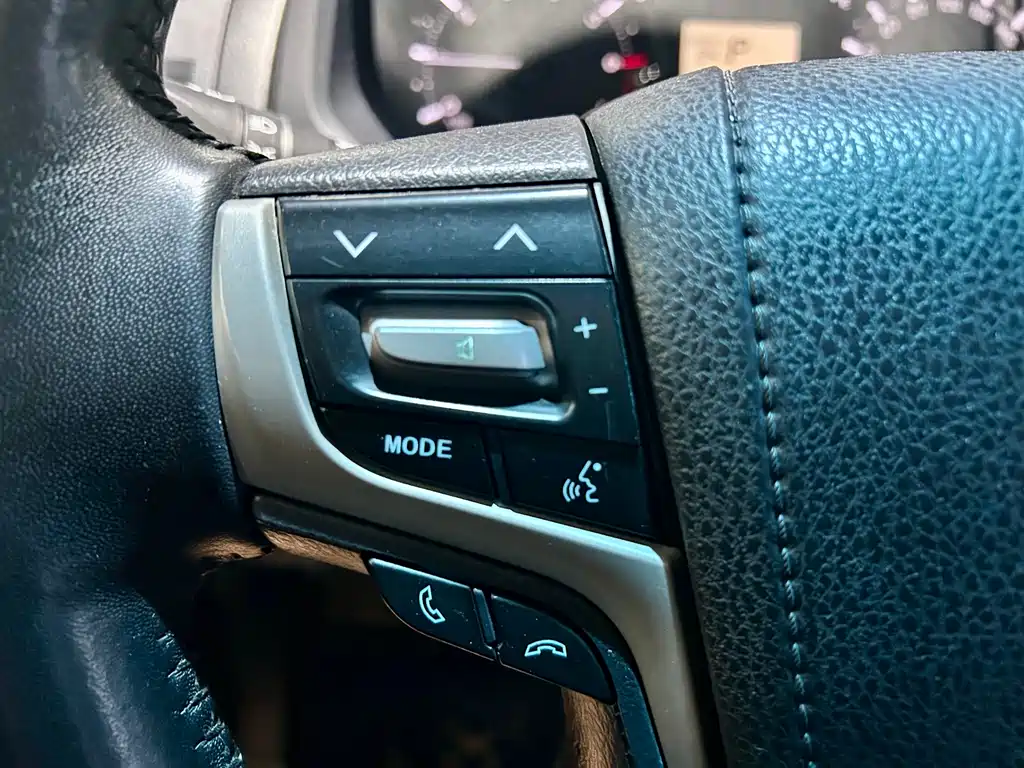 Toyota Prado 2020 — фото 12