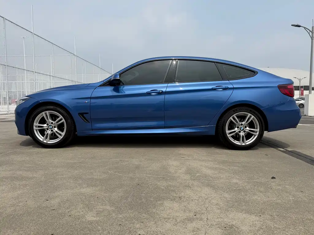 BMW 3 Series GT 2019
