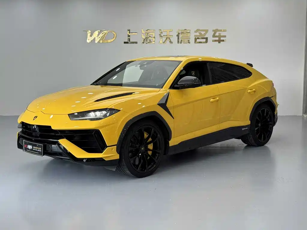 Lamborghini Urus 2023 — фото 1