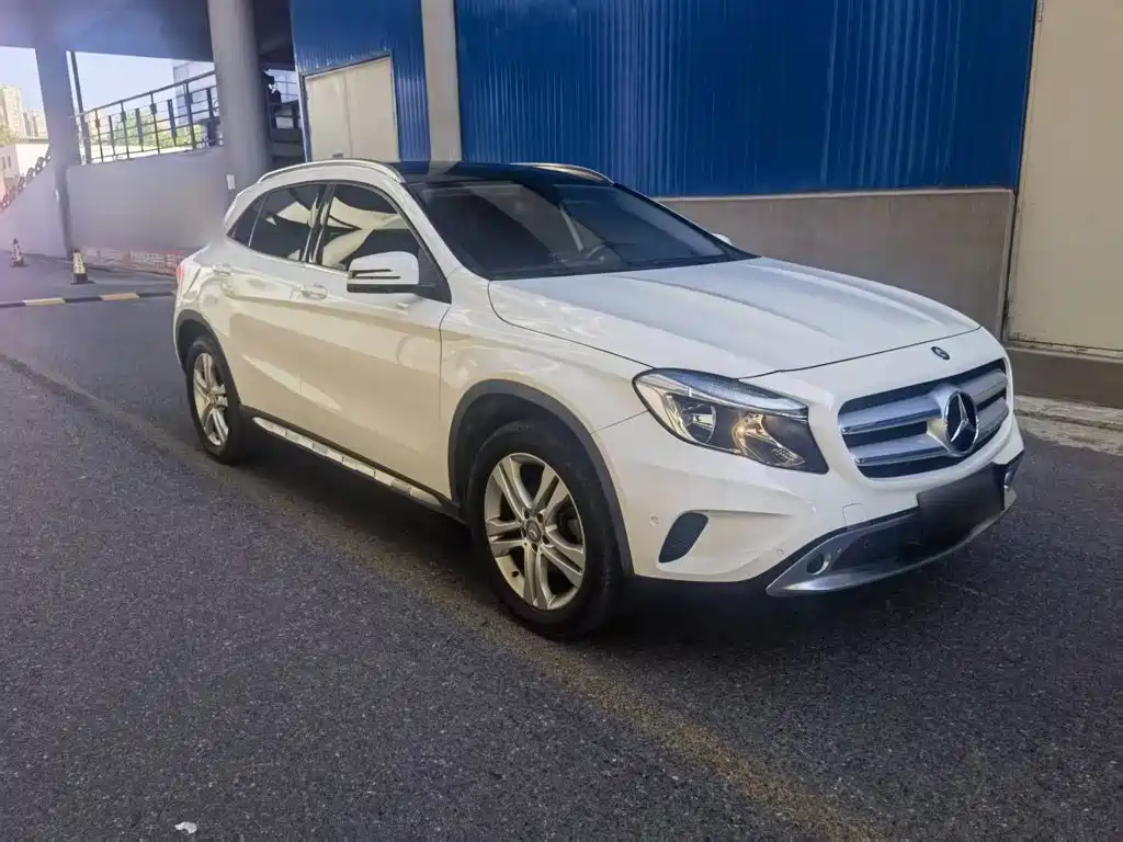 Mercedes-Benz GLA 2015 — фото 8