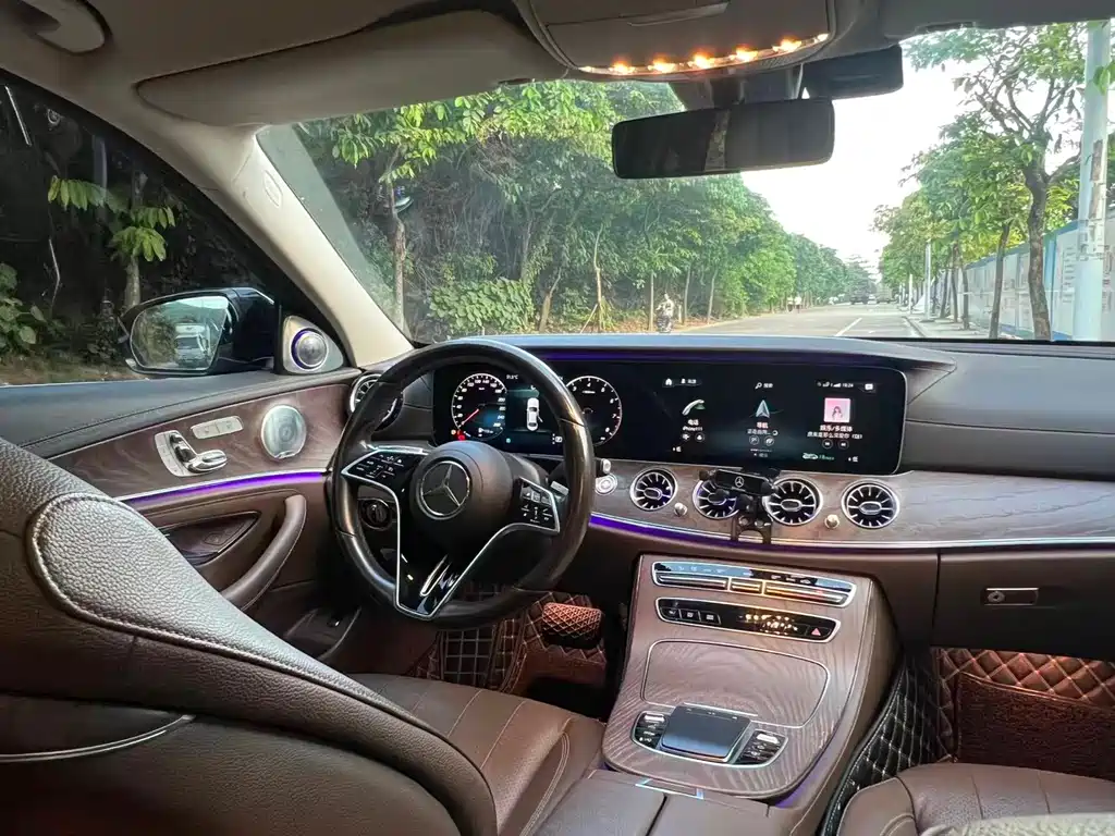 Mercedes-Benz E-Class 2020 — фото 8