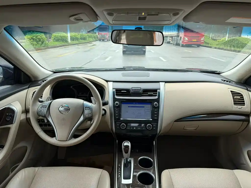 Nissan Teana 2015 — фото 9