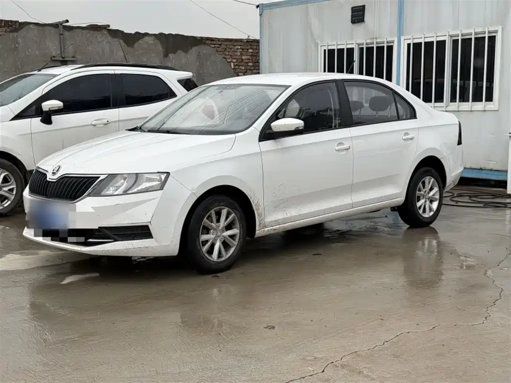 Skoda Rapid 2018 — фото 2