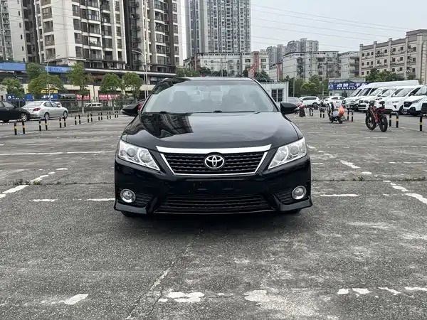 Toyota Camry 2014