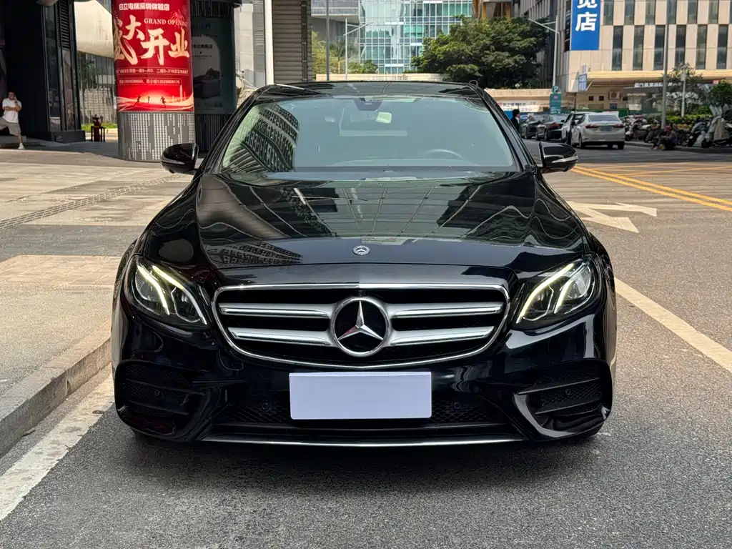 Mercedes-Benz E-Class 2019 — фото 3