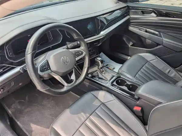 Volkswagen Passat 2022