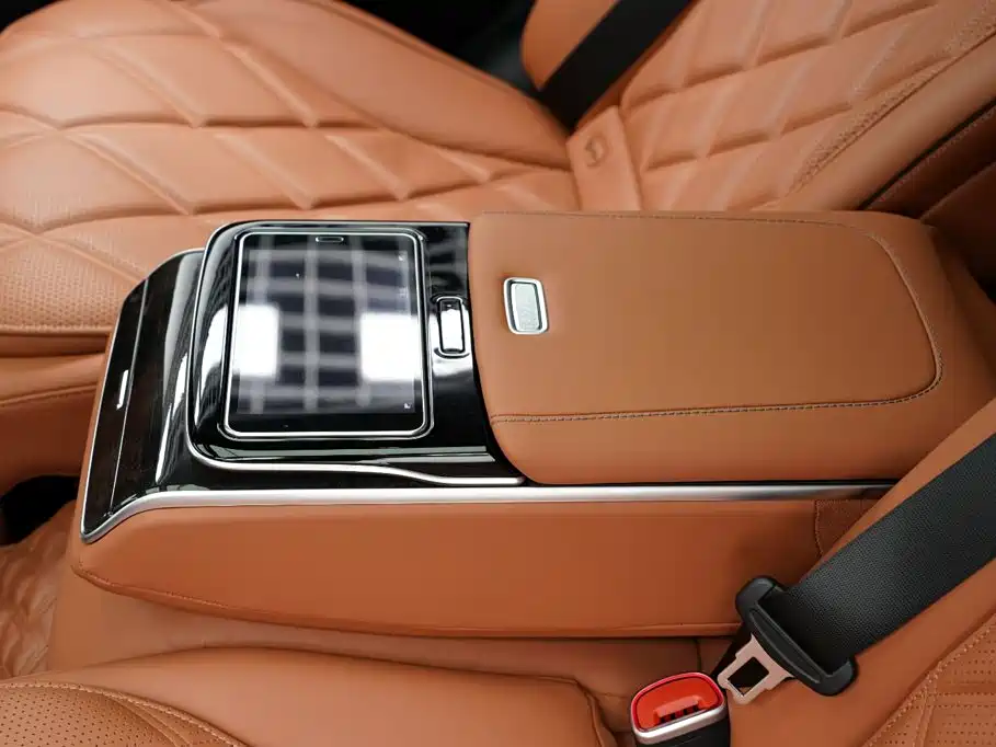 Mercedes-Benz Maybach S-Class 2022 — фото 20
