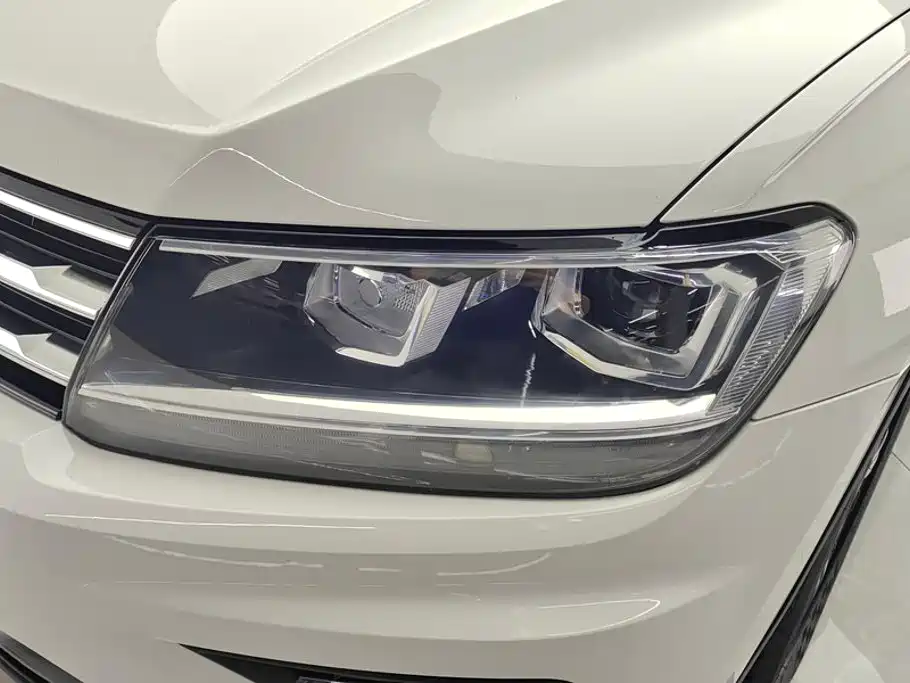 Volkswagen Tiguan L 2021