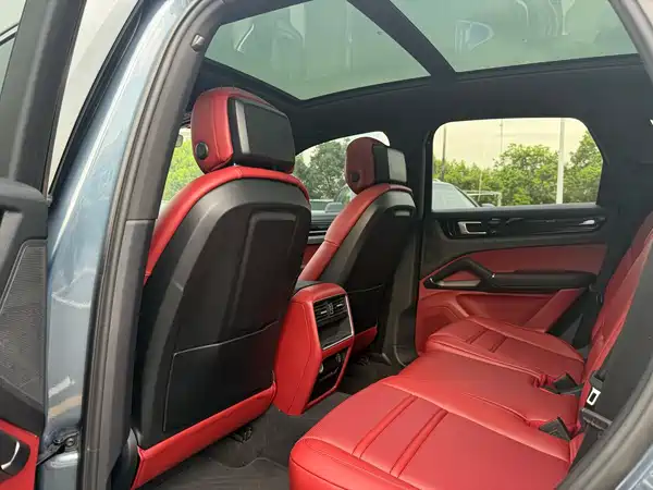Porsche Cayenne 2019