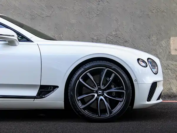 Bentley Continental 2020