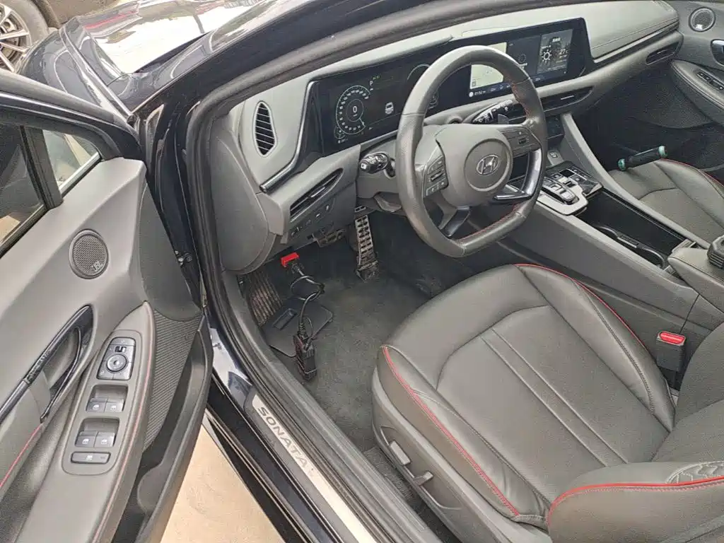 Hyundai Sonata 2020 — фото 12