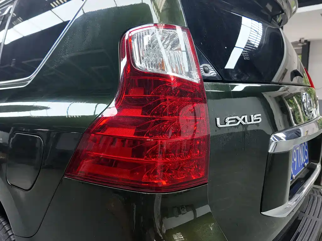 Lexus GX 2011 — фото 16