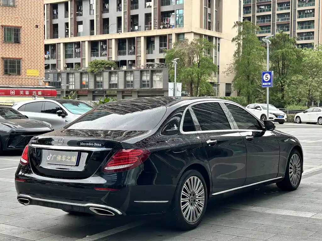 Mercedes-Benz E-Class 2020 — фото 6