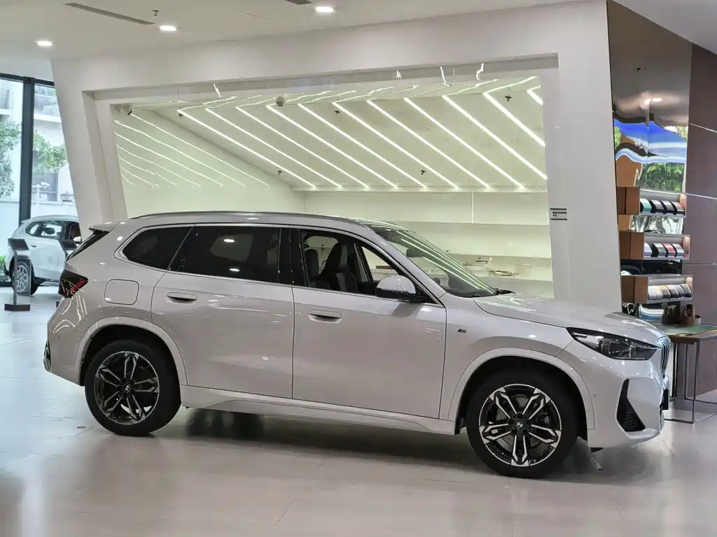 BMW X1 2024