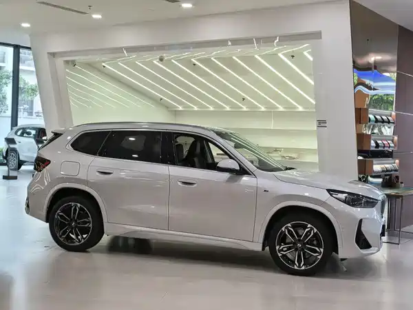 BMW X1 2024