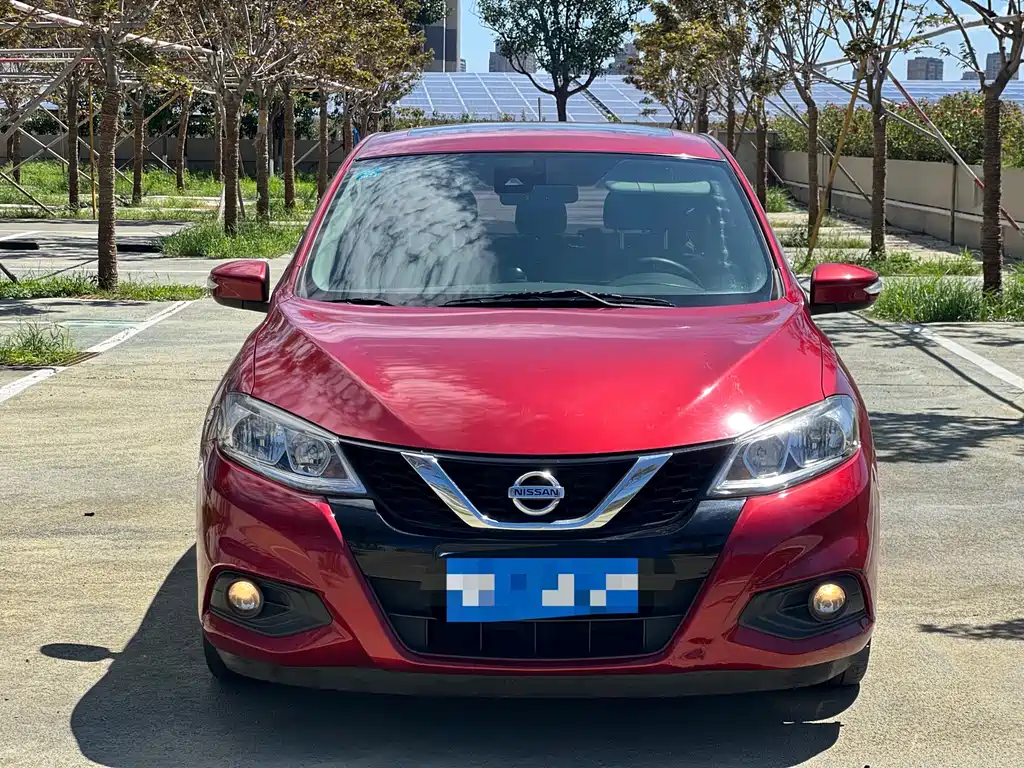 Nissan Tiida 2016 — фото 2