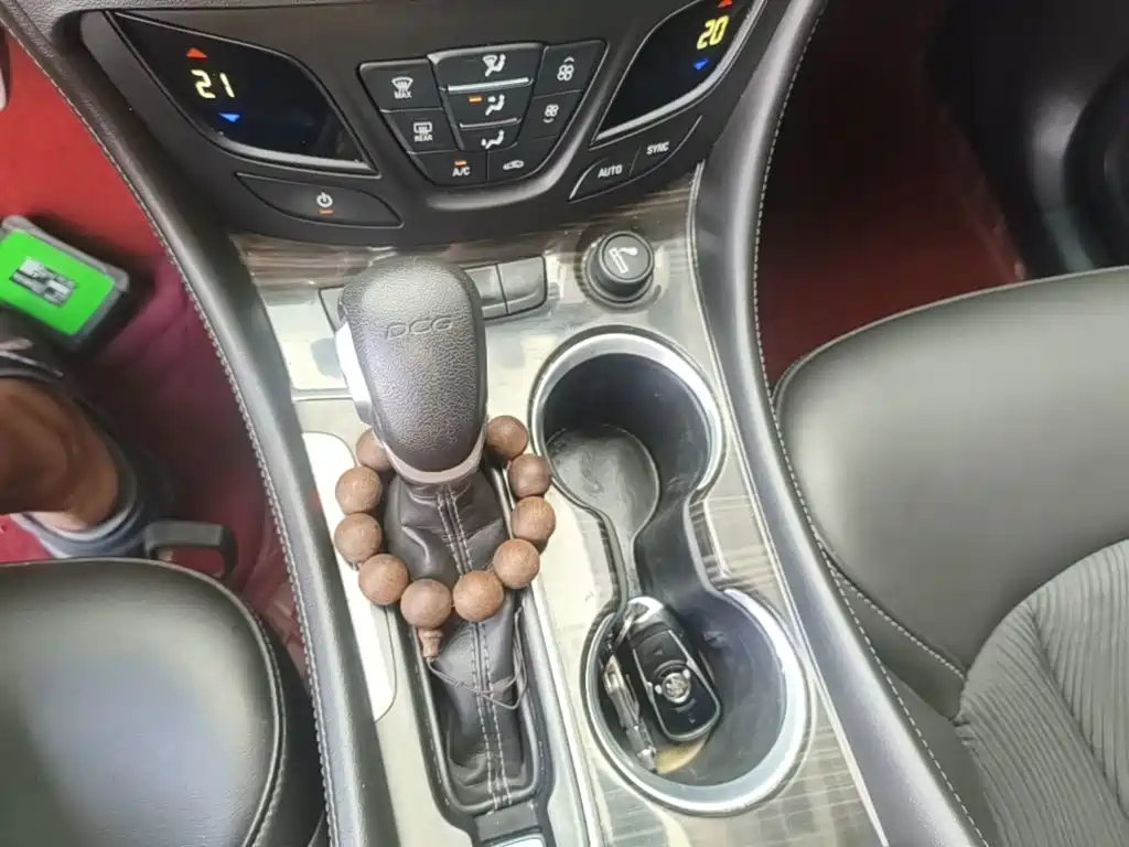 Buick Envision Plus 2020 — фото 14