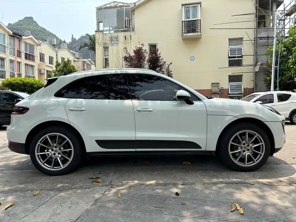 Porsche Macan 2015 — фото 5
