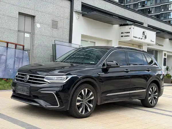 Volkswagen Tiguan L 2024