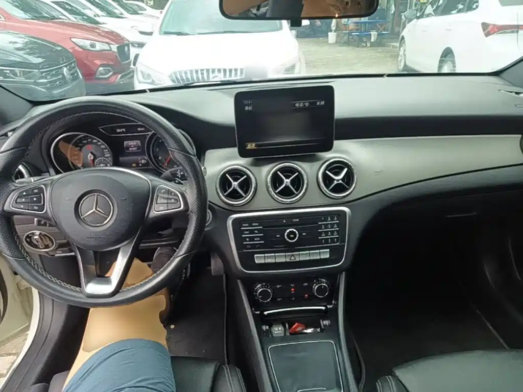 Mercedes-Benz CLA 2017 — фото 10