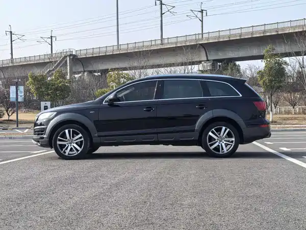 Audi Q7 2015