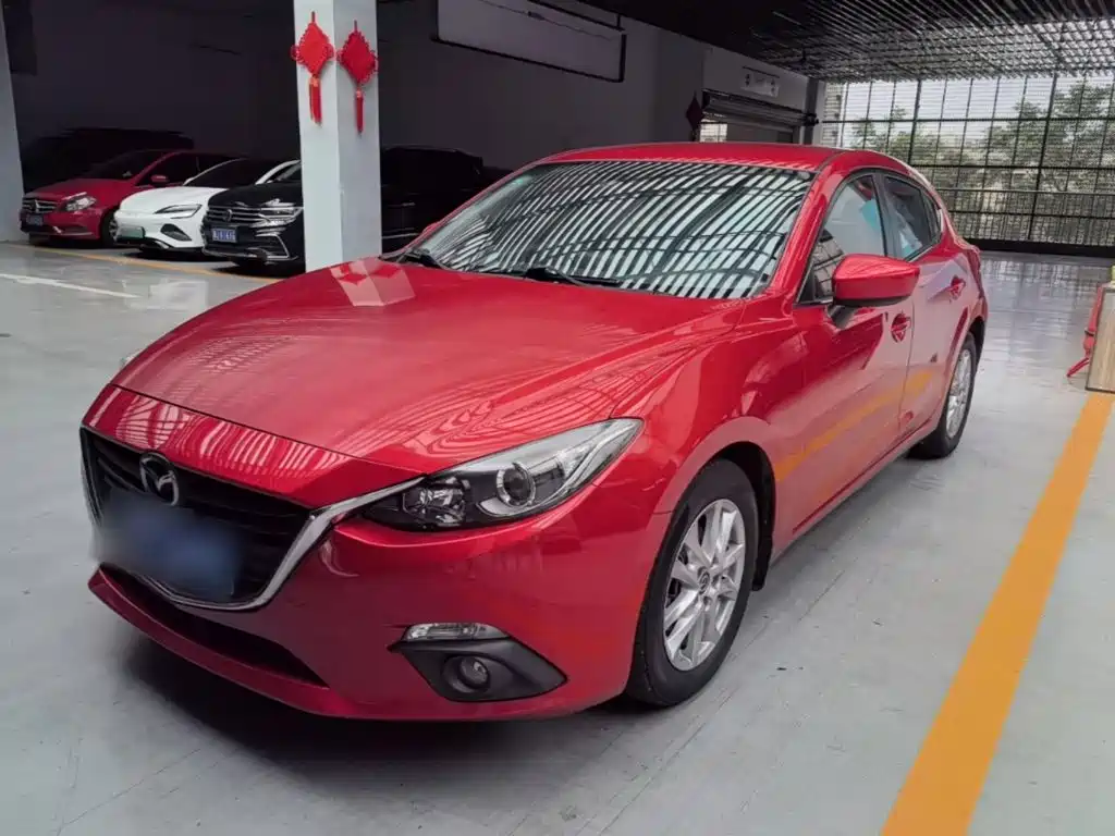 Mazda 3 Axela 2016