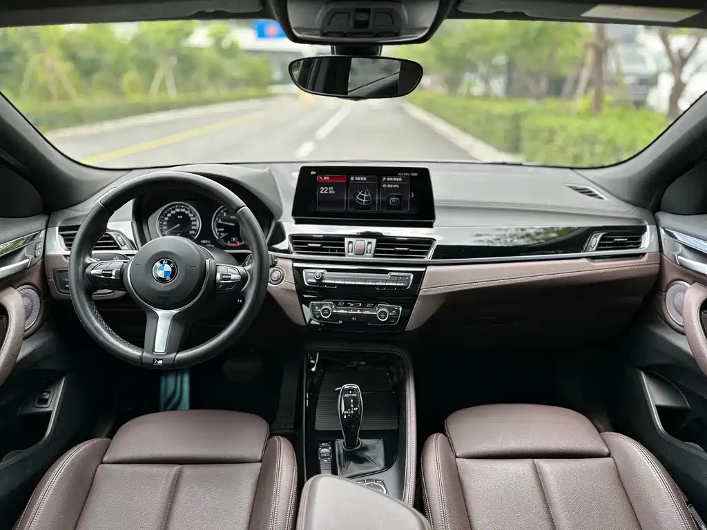 BMW X2 2021 — фото 24