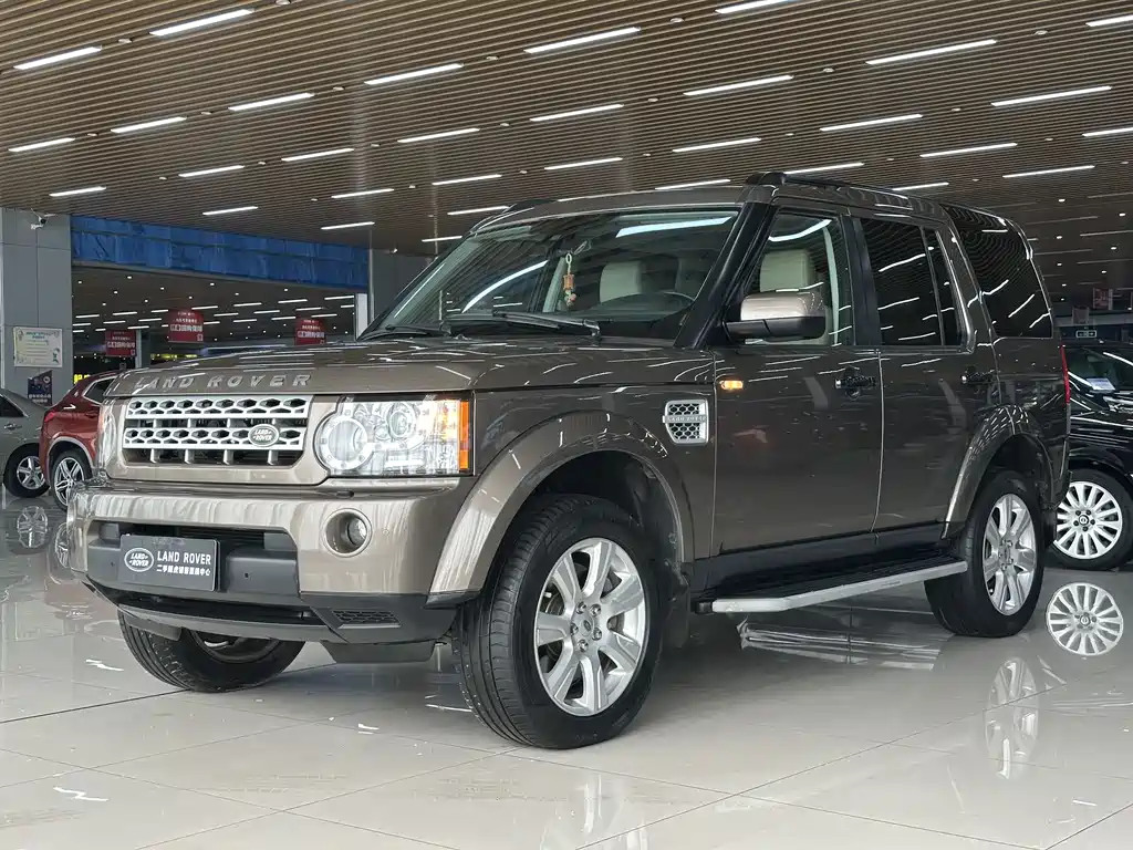 Land Rover Discovery 2013 — фото 1