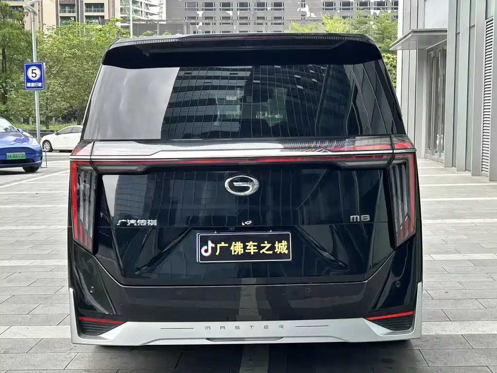 GAC Motor Trumpchi M8 2023 — фото 5
