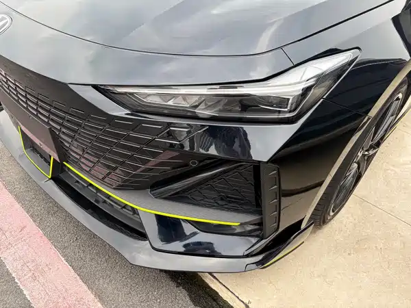 Changan UNI-V 2023