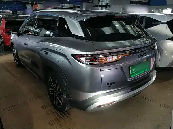 BYD Song L DM-i 2024