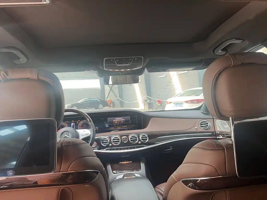 Mercedes-Benz Maybach S-Class 2020 — фото 17